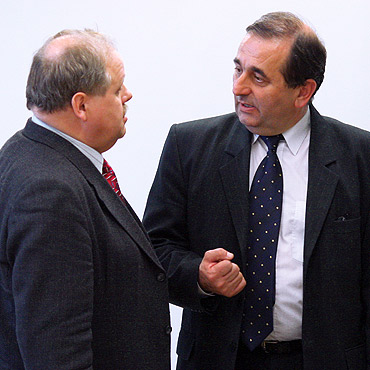 Chc wywalczy pienidze, ktre stracia ekipa murkiewicza