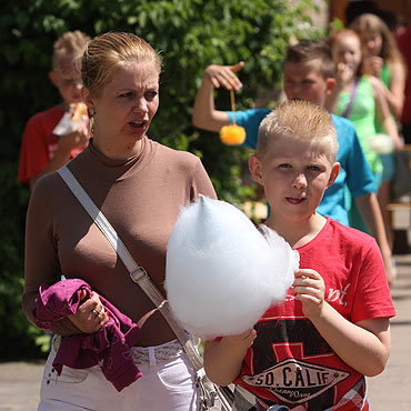 Soneczny piknik rodzinny w ZSP4. Zobacz fotogaleri!