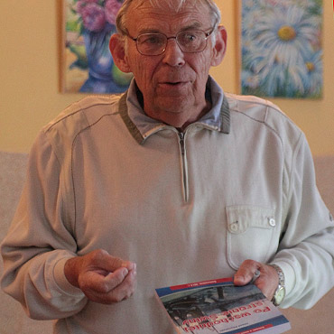 Jzef Pluciski spotka si z mieszkacami Warszowa i dedykowa im swoj najnowsz ksik