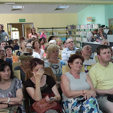 Poniedzielski w bibliotece