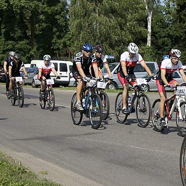 Relacja z VIII maratonu rowerowego dookoa Jeziora Miedwie