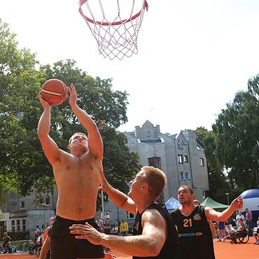 Relacja z turnieju Gryf Basket Cup 2013 w winoujciu. Zobacz film!