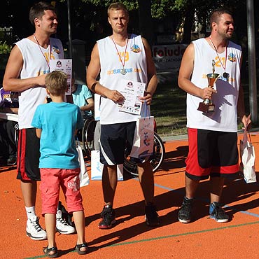 Relacja z turnieju Gryf Basket Cup 2013 w winoujciu. Zobacz film!