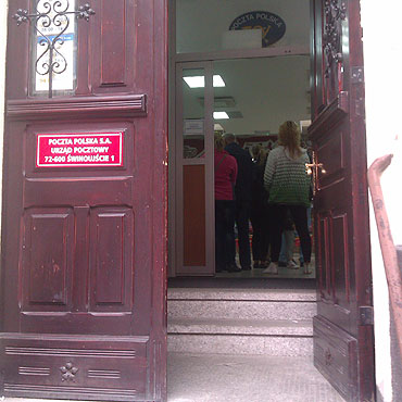 Mieszkańcy skarżą się na kolejki w UP 1