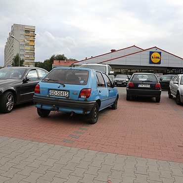 Porzucony samochd w kocu zniknie?