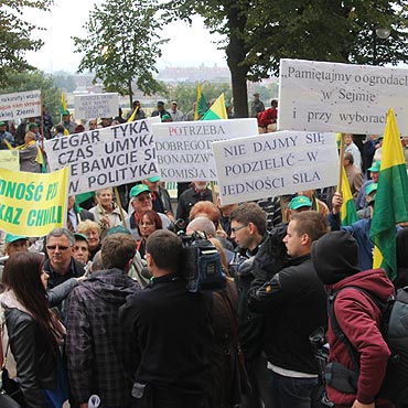 Zachodniopomorscy działkowcy demonstrowali w obronie obywatelskiego projektu. Zobacz zdjęcia!