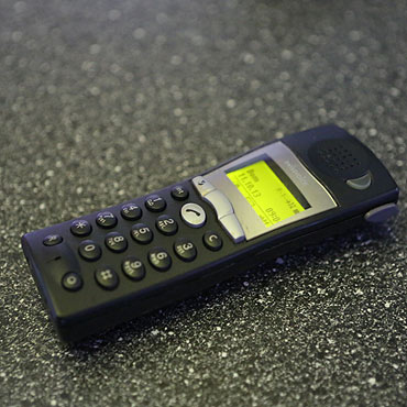 Ju od rana nkaj telefonami