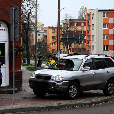 Kolizja na rondzie