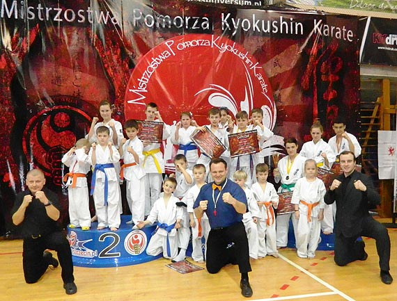 winoujska Akademia Karate Kyokushin zdobya 8 medali na Mistrzostwach Pomorza!!!