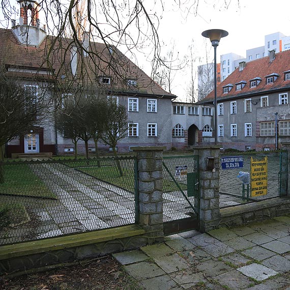 Powstanie kolejny hotel? AMW za 3 miliony sprzedaa nieruchomo przy Bohaterw Wrzenia
