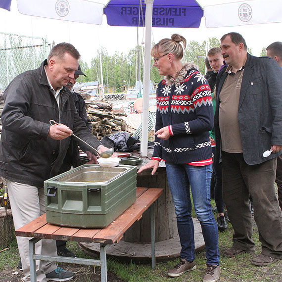 Rozpoczcie sezonu eglarskiego w Jacht Klubie Marynarki Wojennej „Kotwica”