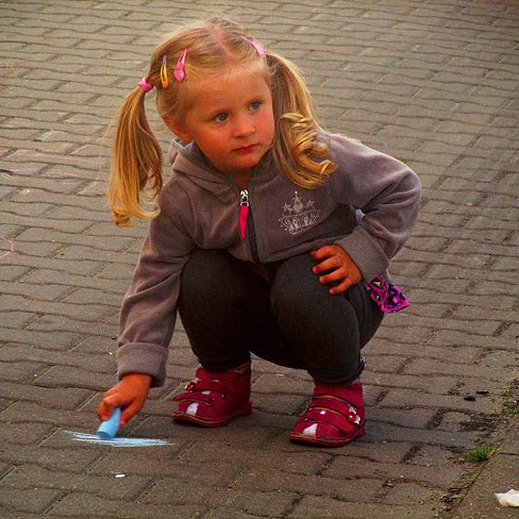  Festyn z prezentem dla dzieci Warszowa