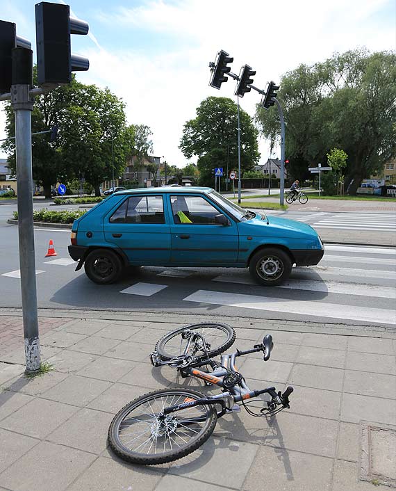 Kierowca skody potrci rowerzyst. 13- latek trafi do szpitala