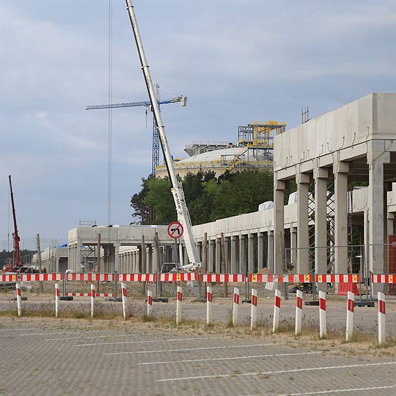 Tamy "Wprost" o terminalu LNG. Dwuletnie opnienie przy budowie?