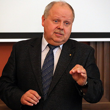 Podzikujmy tunelowym wizjonerom. Budujmy most!