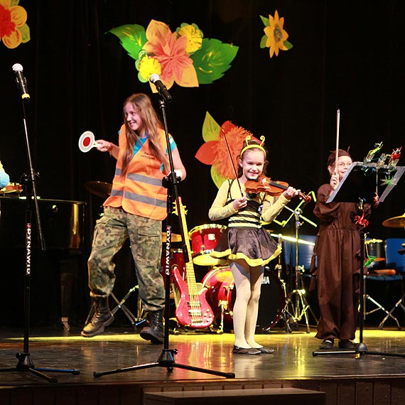 Koncert wakacyjny uczniw z Pastwowej Szkoy Muzycznej