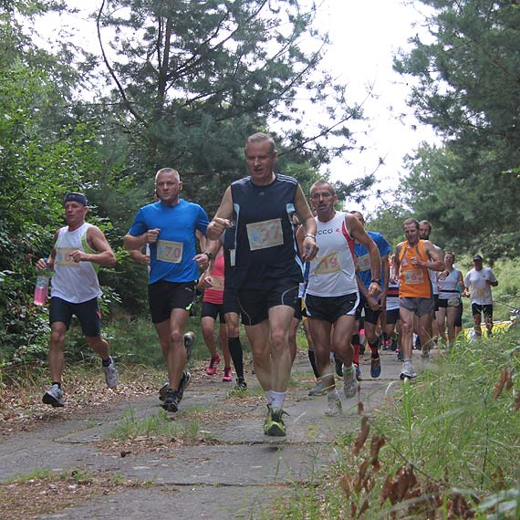 Ponad 40 zawodnikw pobiego w V Pmaratonie w Worku