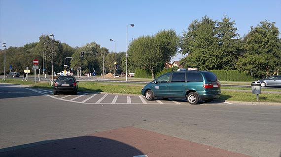 Mistrzowie parkuj na martwym polu
