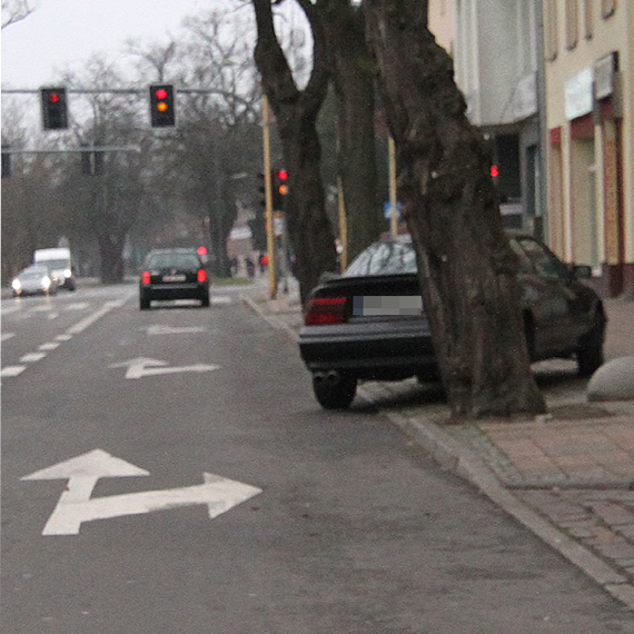 Stra Miejska zajea si wreszcie stwarzajcym zagroenie samochodem