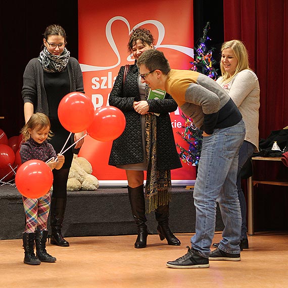 Szlachetna Paczka pomoga 25 rodzinom w winoujciu