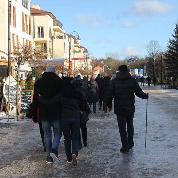 Miejska lizgawka wreszcie jest! Na promenadzie… 