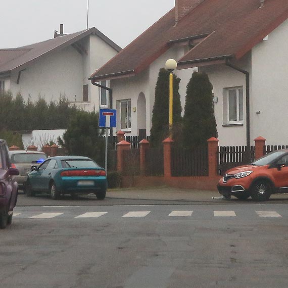 Nie ustpia pierwszestwa przejazdu i uderzya w mazd, ktr kierowa pijany 50- latek 