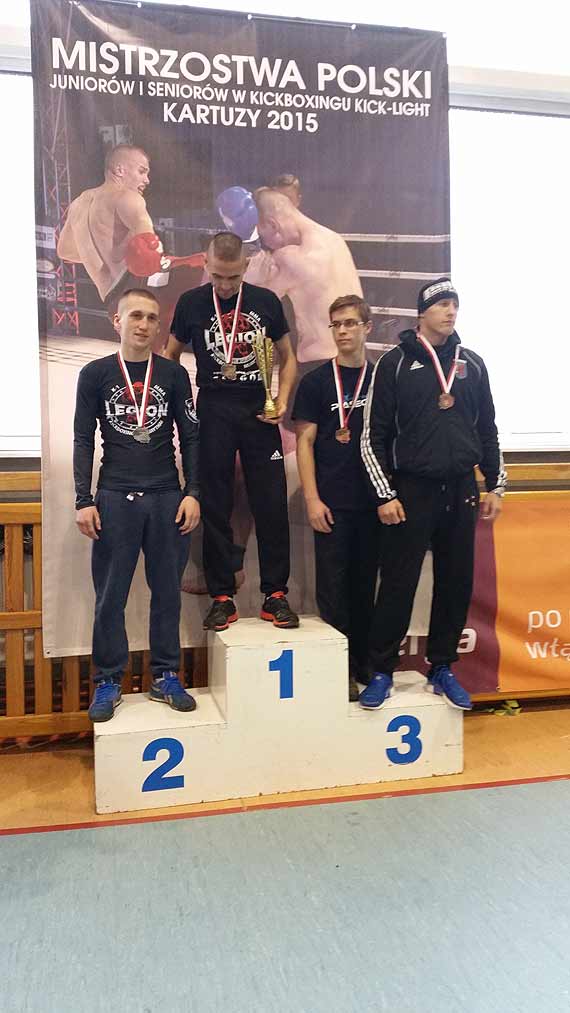 Mistrzostwa Polski Seniorw i Juniorw w kickboxingu w formule Kick-Light w Kartuzach