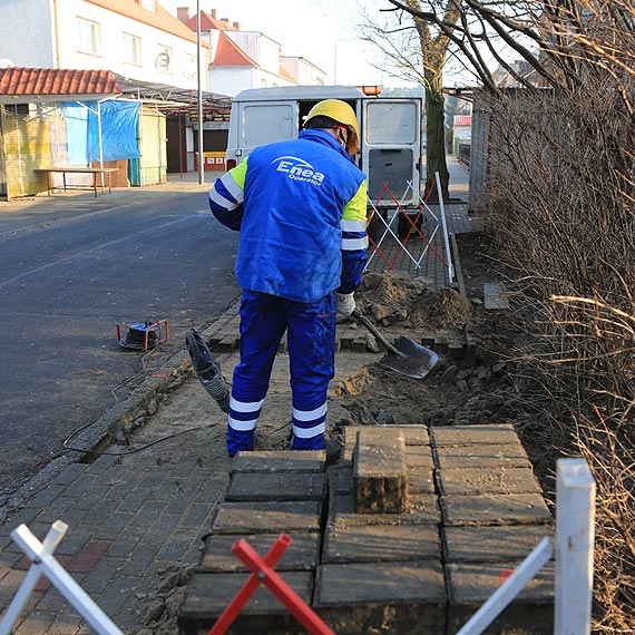 Dwie awarie energetyczne wystpiy jednoczenie w rnych rejonach miasta! Czy wyspa si przesuwa?! Zobacz film!