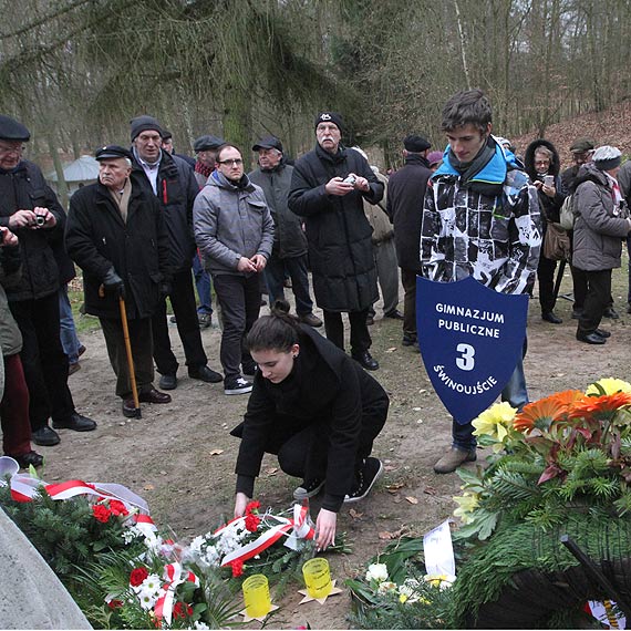 Ku pamięci – ku przestrodze. 70. rocznica bombardowania Świnoujścia