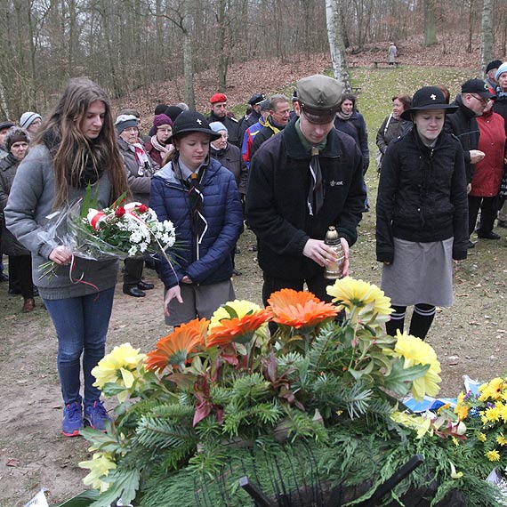 Ku pamięci – ku przestrodze. 70. rocznica bombardowania Świnoujścia
