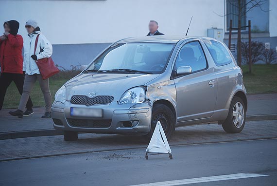 Gronie wygldajca kolizja na 11 Listopada