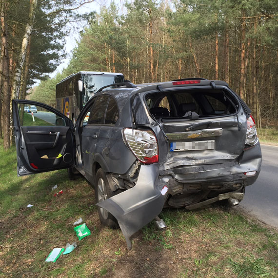 Grony wypadek na Pomorskiej. Na miejscu wszystkie suby ratownicze