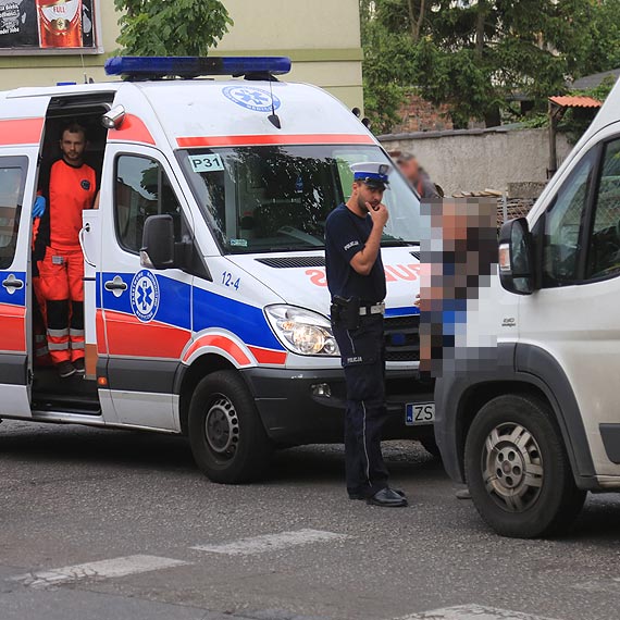 Samochd potrci babci z dzieckiem. Na ul. Grunwaldzkiej odbywa si wtedy ruch wahadowy 