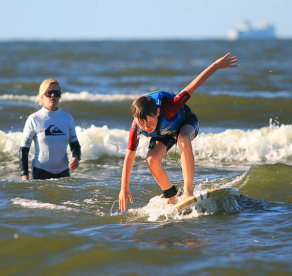 Surf Przedszkole, kuchnia rdziemnomorska, przyjacielska amtosfera! KiteJunkies zapraszaj!