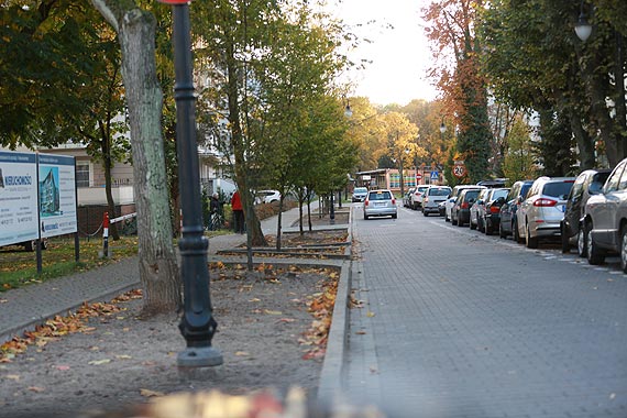 Czytelnik: Czy winoujcie musi by cakowicie wybrukowane i pozbawione drzew? Mamy betonowe miasto