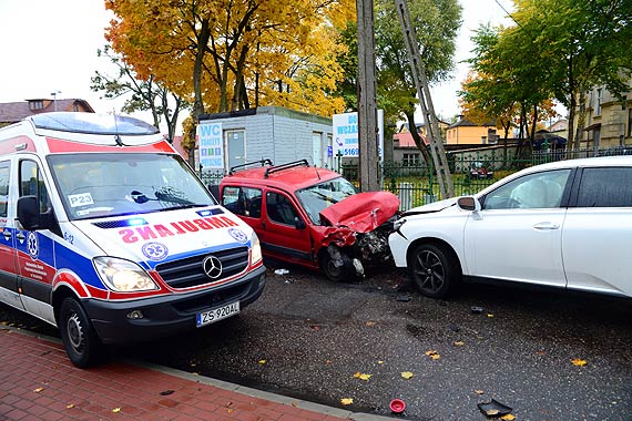 Czowka na ulicy Rybackiej w Midzyzdrojach! Kierowcy yj...