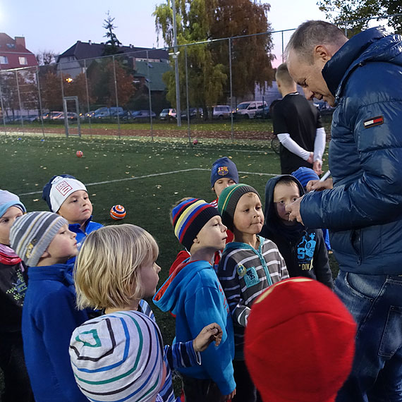 Piotr Reiss w winoujciu! Odwiedzi modych pikarzy. Zobacz fotogaleri!