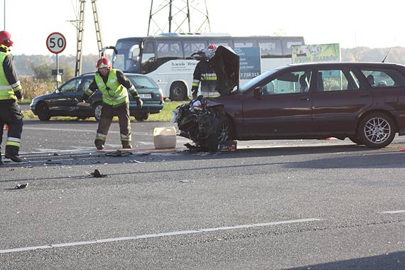 Powana kolizja na Pomorskiej! Volvo zderzyo si z audi! 