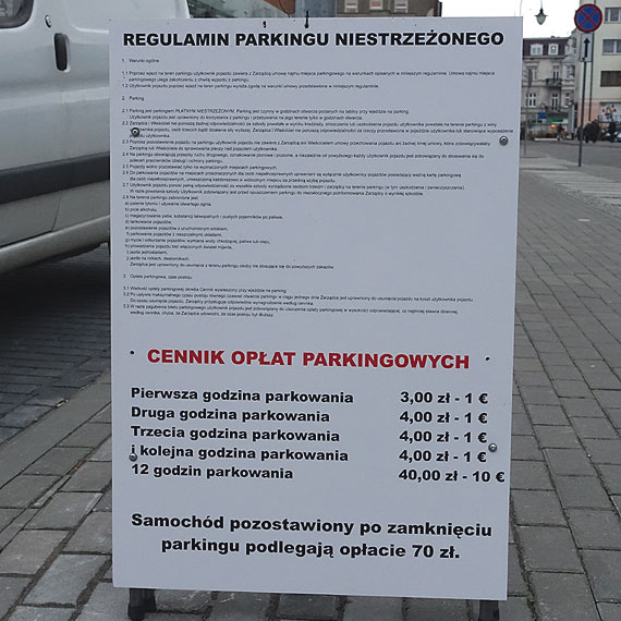 Czytelnik: Pomys z patnym parkingiem przed przychodni to absurd! 