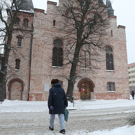 Koci dostanie 100 tysicy zotych dofinansowania na remont frontowej elewacji!