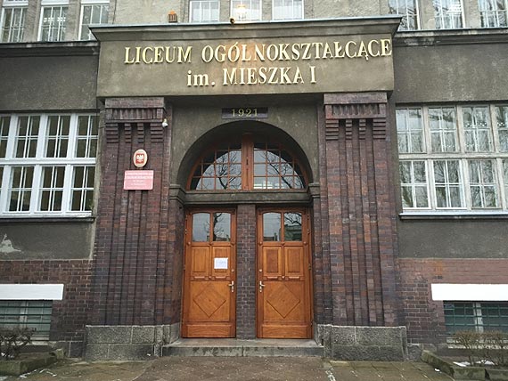 70-lecie Liceum Oglnoksztaccego, Mieszko zaprasza absolwentw na sesj fizyki