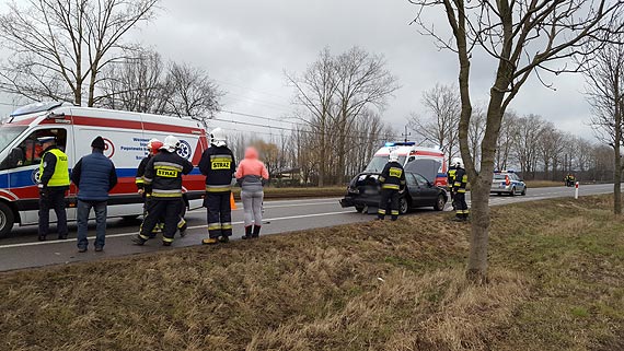 Ford transit wjecha pod Rzeczynem w ty czarnego volvo! Jedna osoba odniosa obraenia