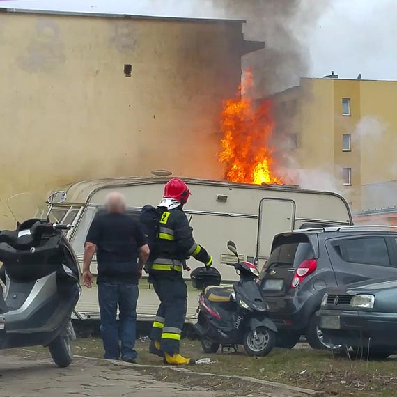 Poar przyczepy campingowej - prawdopodobne umylne podpalenie