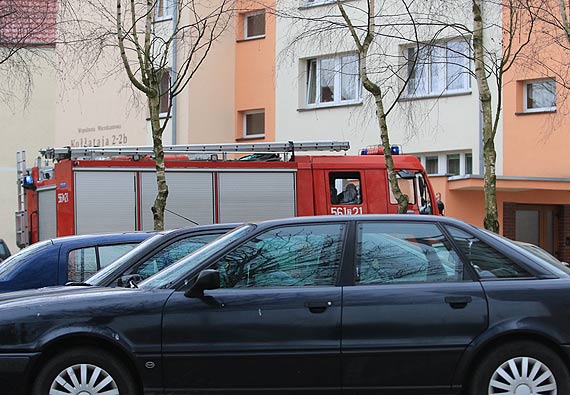 Czujka tlenku wgla ostrzega lokatork przed czadem! Na miejsce wezwano dwa zastpy straakw