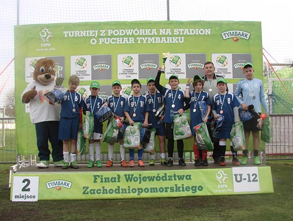 Turniej finaowy piki nonej chopcw U-12 i U-10, a take dziewczt U-12 i U-10 „Z podwrka na stadion” o Puchar Tymbarka