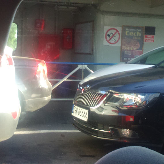 Czytelnik o aucie prezydenta: Tak inni trac miejsca