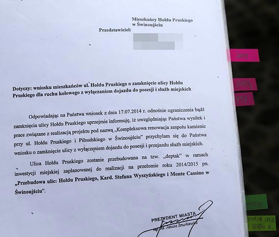 Mieszkacy Hodu Pruskiego api kierowcw, ktrzy rozjedaj im ulic! Twierdz, e ruch samochodw doprowadzi ich mieszkania do zawalenia! Zobacz film!