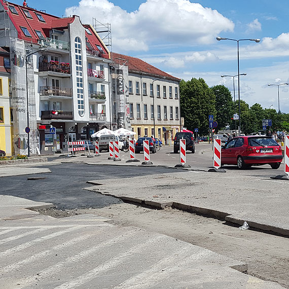 Mieszkacy: Szkoda, e nie wymieniono nawierzchni na caej ulicy, skoro i tak s tak due utrudnienia...