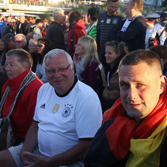 Francja wyeliminowaa Niemcy z Euro 2016. Obejrzyjcie relacj z plaowej strefy kibica w Heringsdorf!
