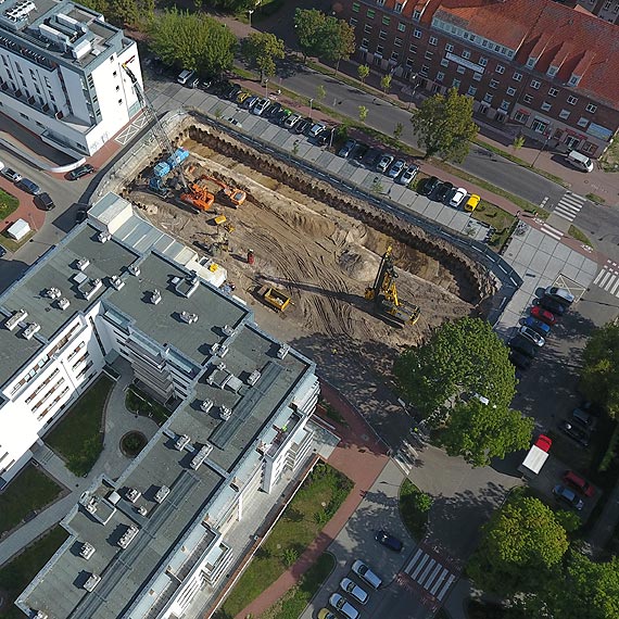Jeszcze dwa tygodnie... wytrzymajcie z haasem przy Wojska Polskiego. Spka Pomerania Development zmienia godzin rozpoczcia prac na 8.00!    